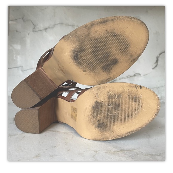 Urban Outfitters “Natural” Leather Strappy Sandals - Picture 6 of 7